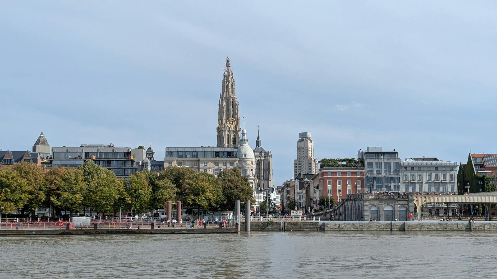 Business Accommodation in Antwerp: Essential Guide for Corporate Teams