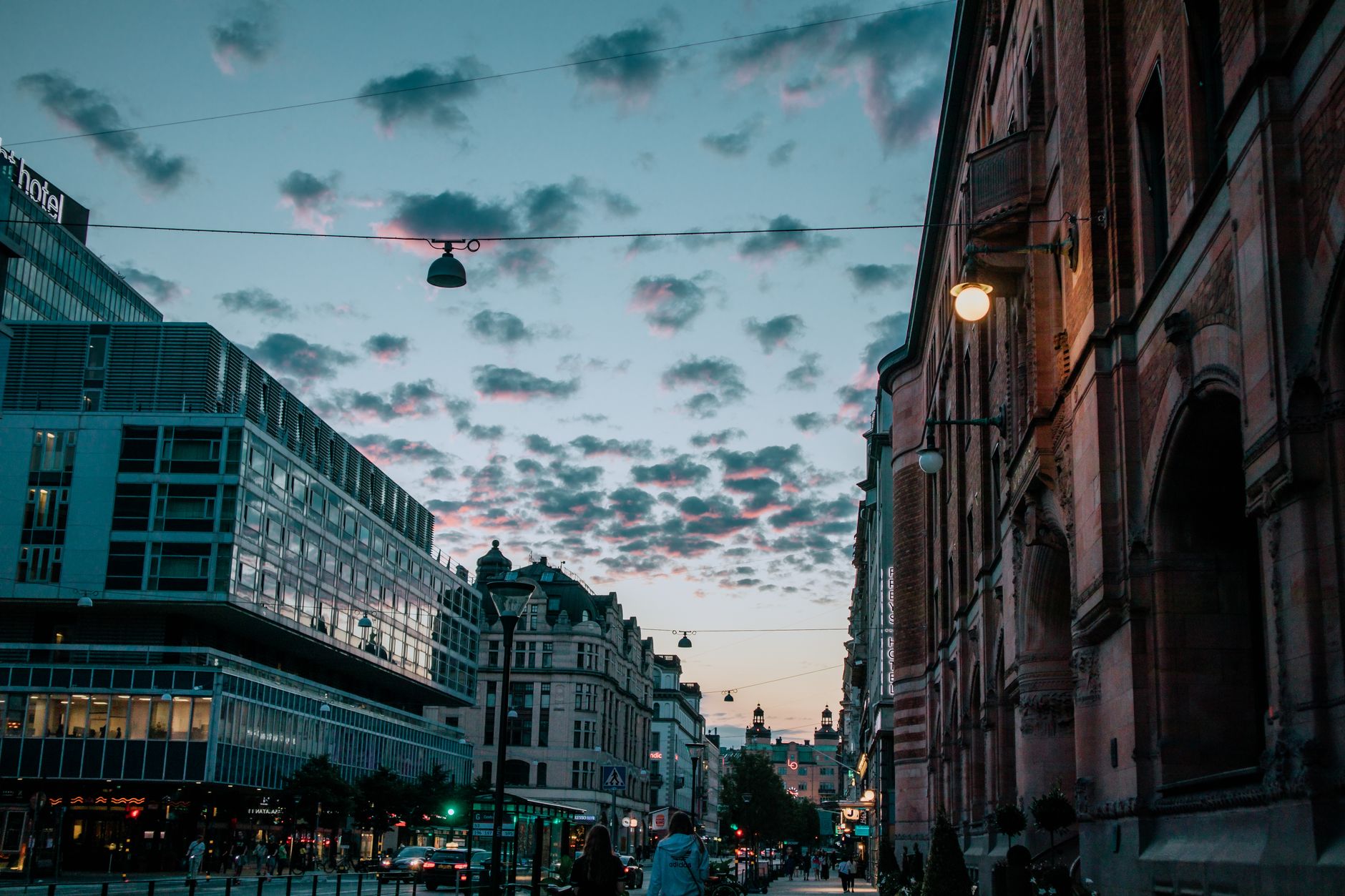 Hyra ut lägenhet till företag i Stockholm – så fungerar det