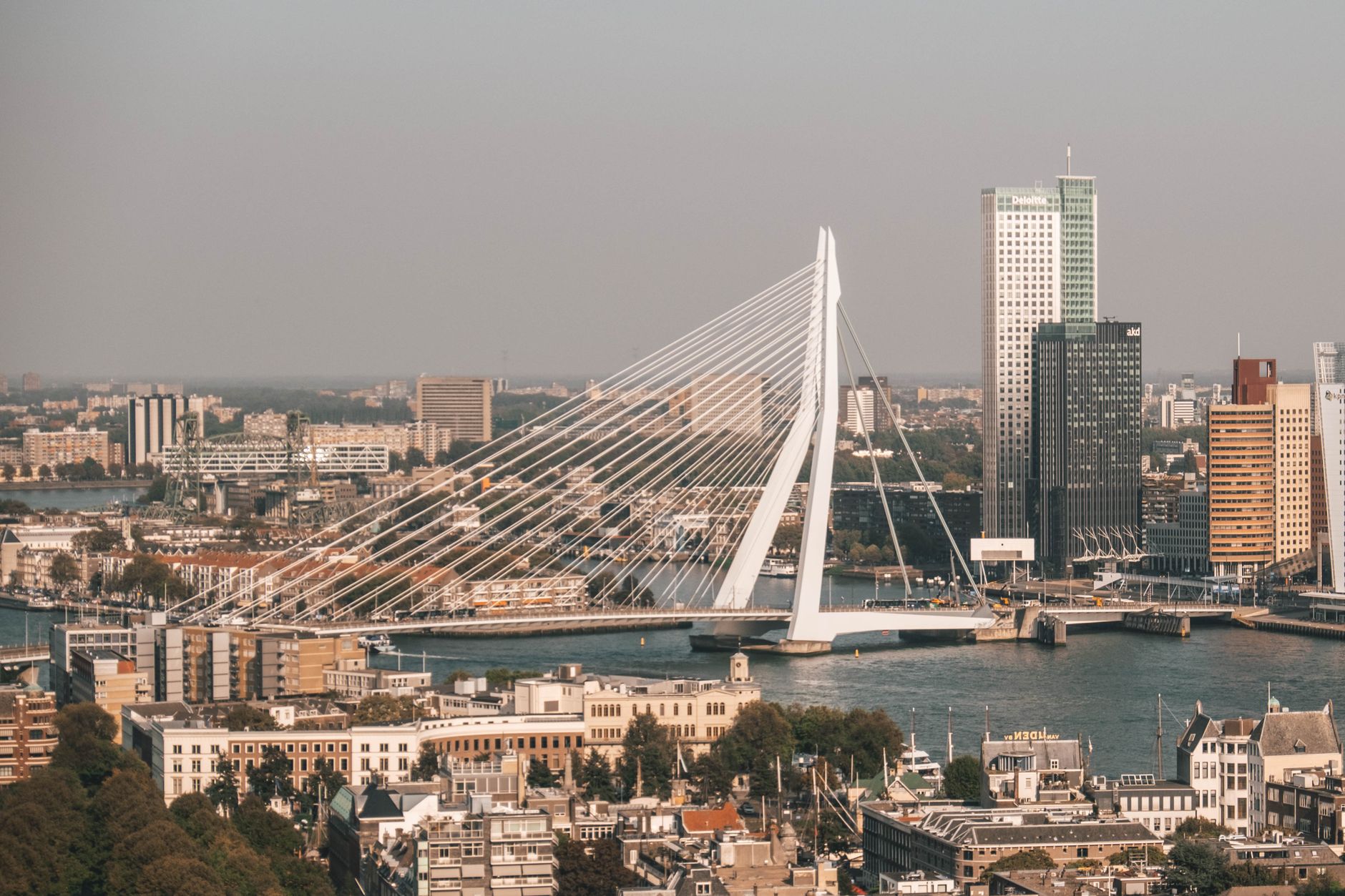 Rotterdam Corporate Accommodation for Project Teams: What HR Managers Need to Know