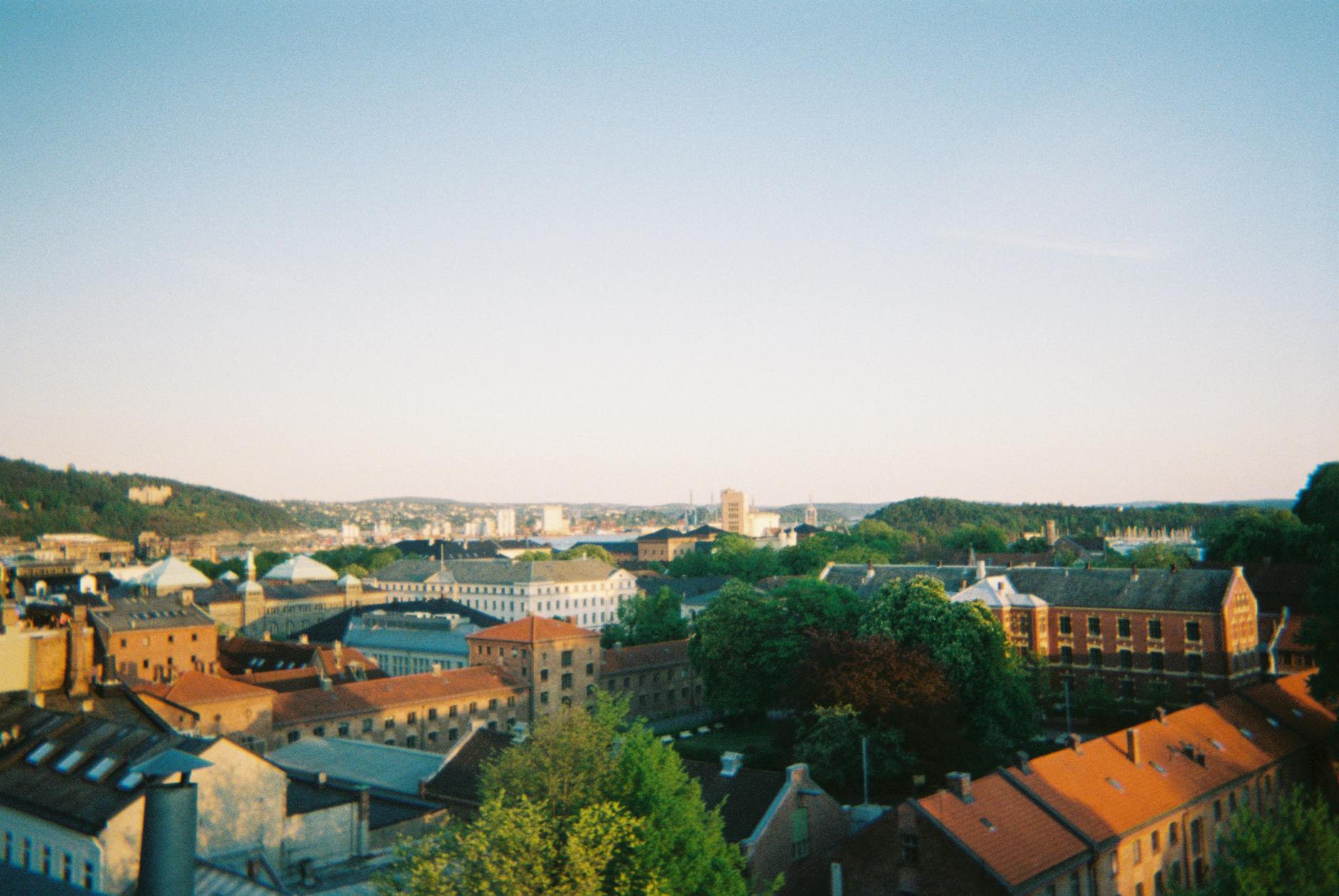 Tolv måneders bedriftsbolig i Oslo: Komplett guide for utleiere og bedrifter
